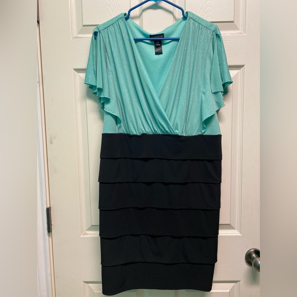 Sleeveless dress